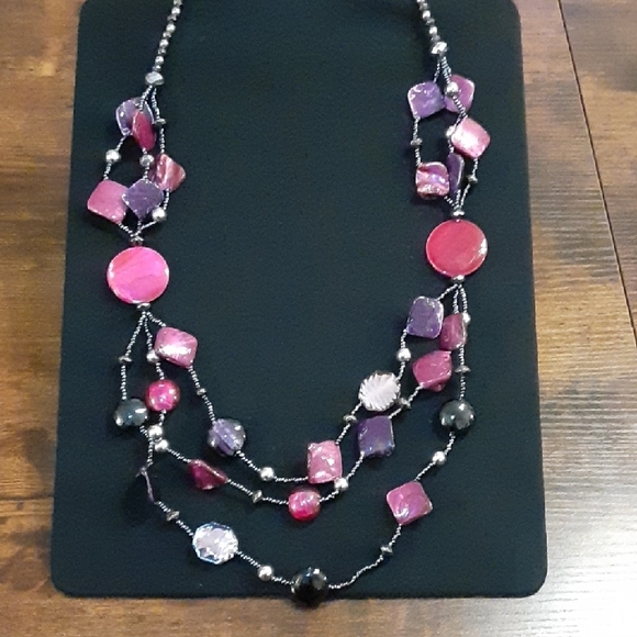 Jewelry - Elegant Handmade Pink and Purple Beaded Necklace